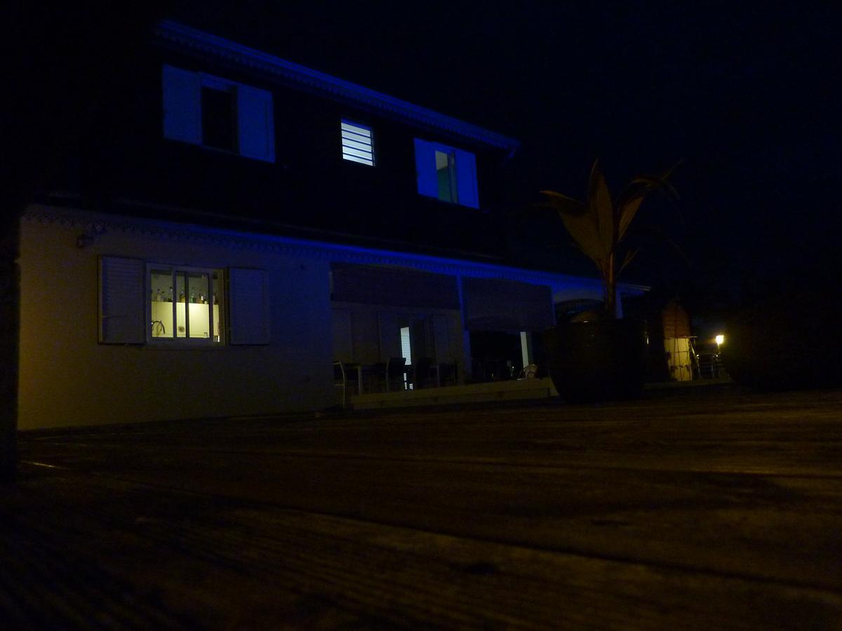 La Pointe Au Corail Bed & Breakfast Sainte-Rose Bagian luar foto